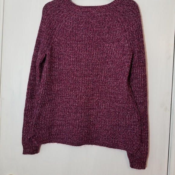 Fade Glory Crew Neck Knit Sweater - Picture 2 of 4